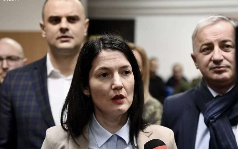 Zašto je Jelena Trivić prijetila Ivanu Begiću da bi bio “ukopan samo da ona nije čovjek”?