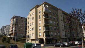 FD7470F8 A70B 4DB7 A6D5 059C49B5E82D 690x389 1