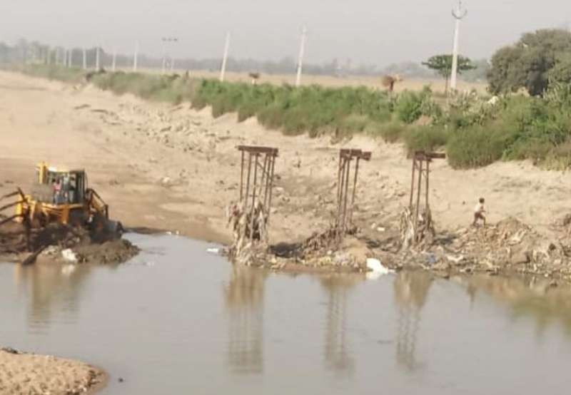 b3150f9deb2bbe48927a025f422ea341