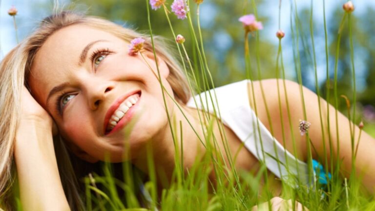 Pet dragocjenih savjeta dermatologa: Kako njegovati kožu tokom proljeća