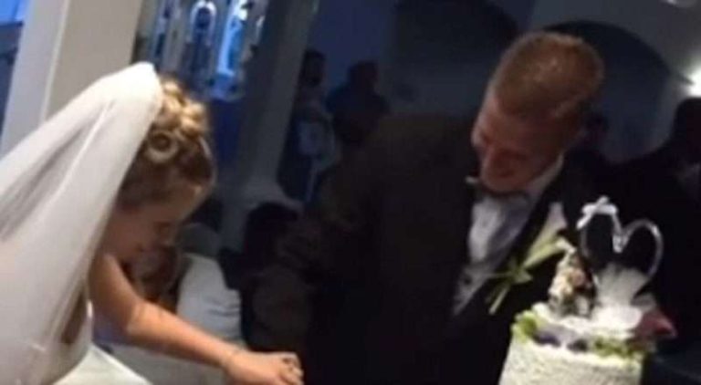 Drama na vjenčanju! Mladenci sjekli tortu, pa se potukli (VIDEO)