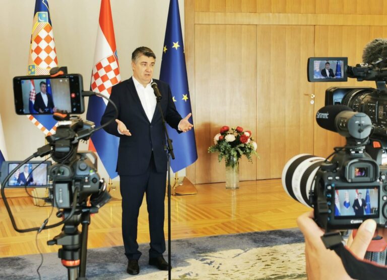 Milanović: Braćo Srbi, pamet u glavu, koštat će vas!