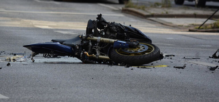 Motociklista poginuo u sudaru