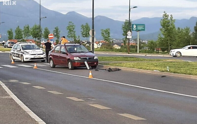 Saobraćajna nesreća, automobilom udario električni romobil, ima povrijeđenih 