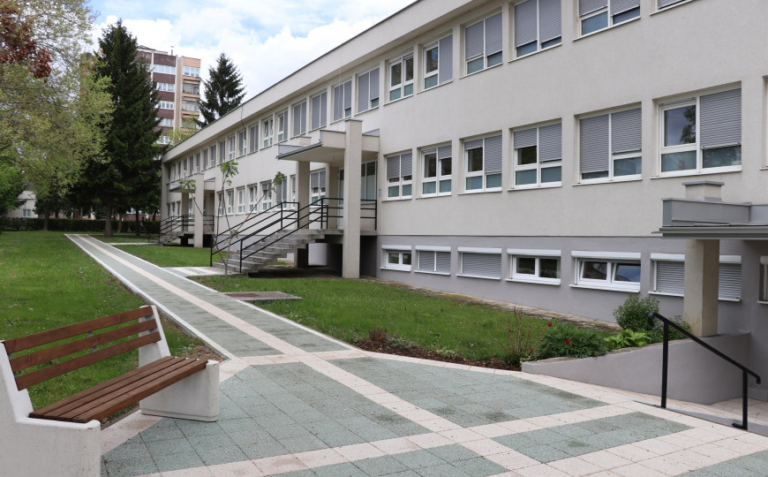 Zašto direktorica Opće bolnice krije brutalni napad na medicinsku sestru