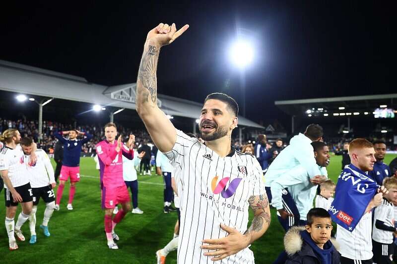 B4BAF622 0382 4607 B5B3 AD5B53B1568F