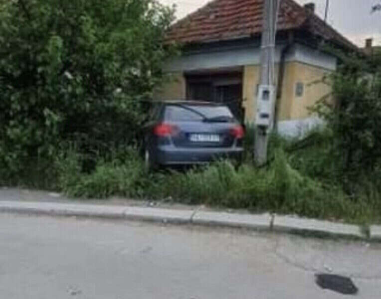 BFBF5911 BDFD 41F7 B7A8 E720F16A758D