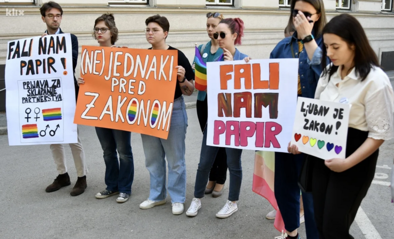 LGBT parovi protestom u Sarajevu zatražili legalizaciju istopolnih brakova