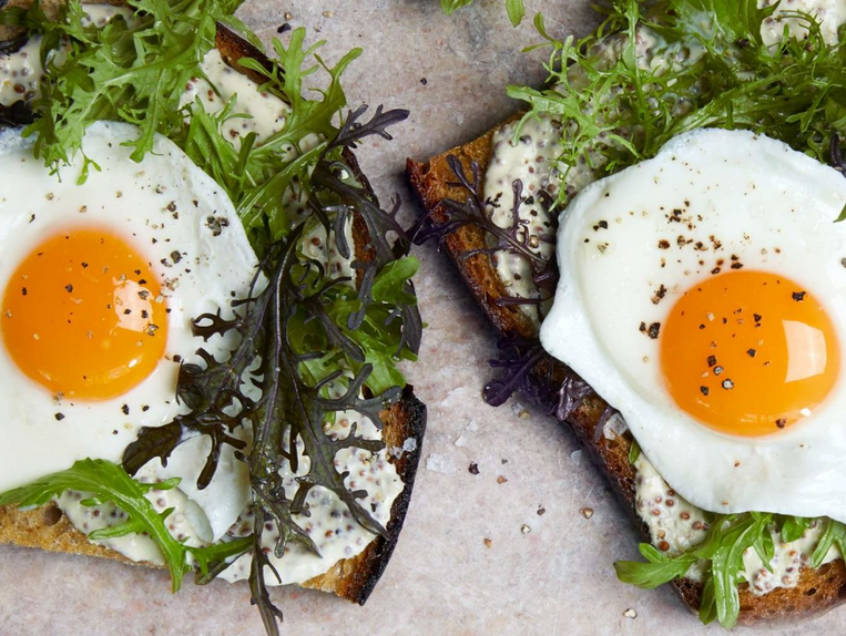 Trikovi da pržena jaja ispadnu savršena