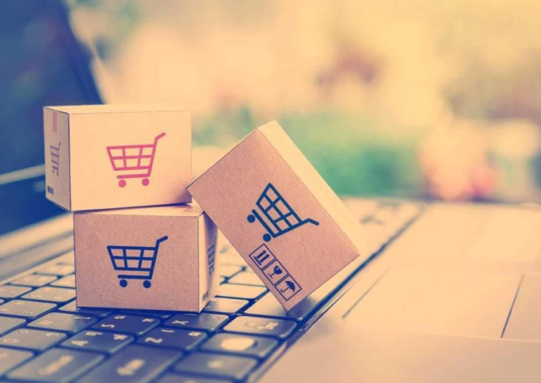 Otvaranje tržišta regiona za online trgovce: Znate li koja regionalna država je na prvom mjestu u Evropi po broju stanovnika koji kupuju odjeću putem interneta?