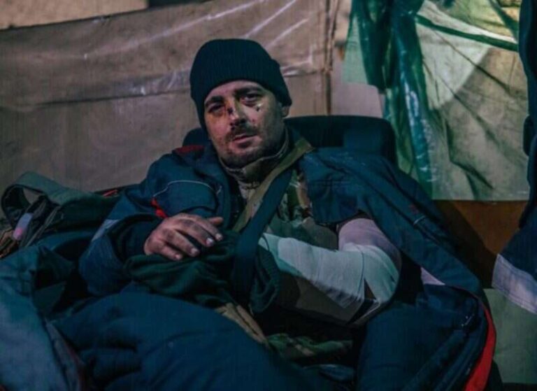 Pakao u Azovstalu: “Vojnici bez udova leže u smradu okruženi muhama”