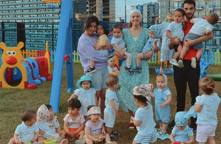 Majka (24) koja ima 22 djece u problemima nakon što joj je suprug uhićen: Ne podnosim tišinu