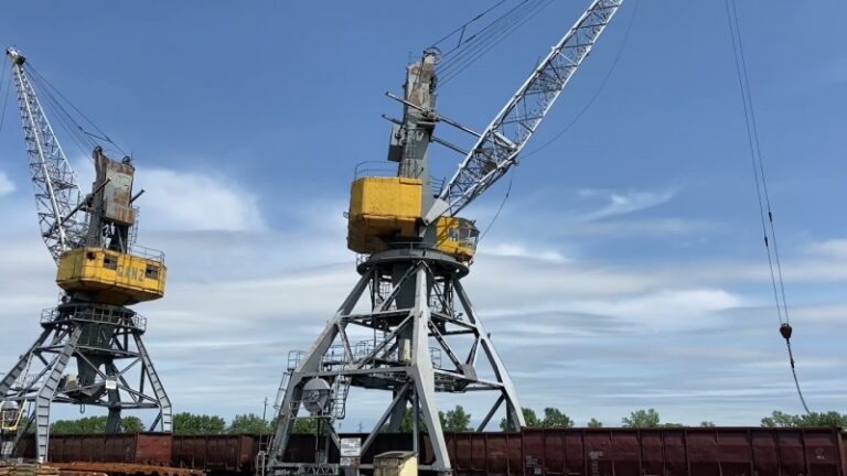 Ruska firma pobijedila na 2,58 miliona eura vrijednom tenderu za nabavku dizalice za Luku Brčko