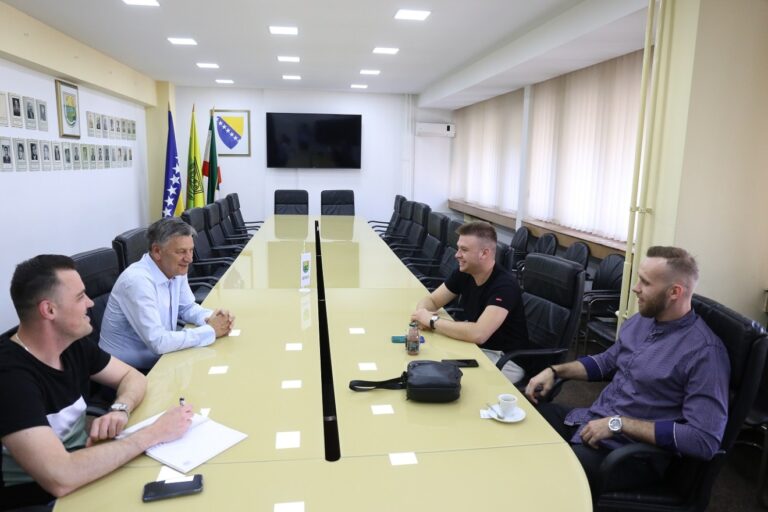 Kasumović: Kenane i Hanade, Zenica je uz vas, do pobjede!