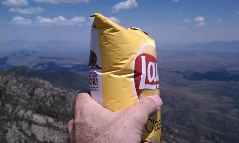 Znate li čime je vrećica čipsa napuhana i zašto je to urađeno?