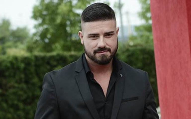 Avion se zamalo srušio, MC Stojan se “oprostio od života”