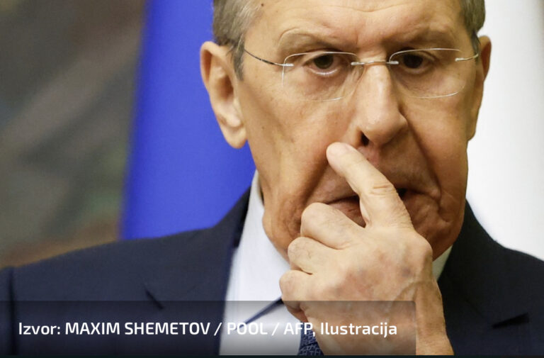 Lavrov: Riskirate da se u sukob u Ukrajini uključi treća strana