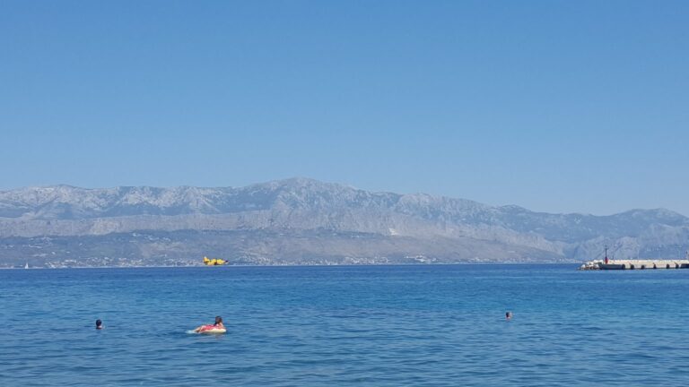 Užas: Srušio se avion