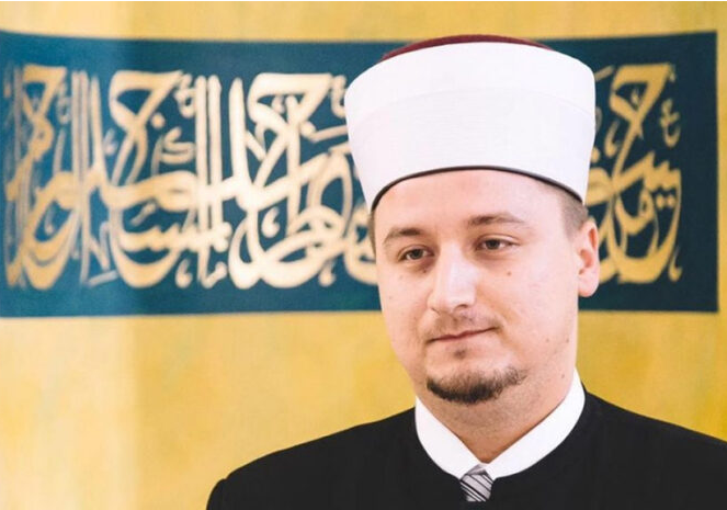 Efendija Mustafić: “Umjesto da se ukinu akcize na gorivo oni od tih akciza povećavaju sebi plate kako bi preživjeli inflaciju”