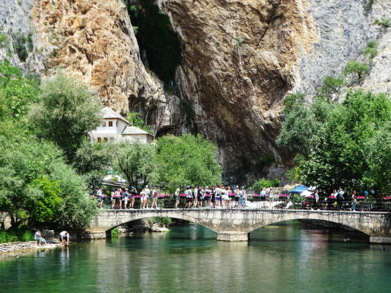 Biser Hercegovine: Tekija u Blagaju i vožnja čamcem izvorom rijeke Bune magnet za turiste