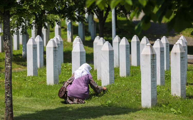Deseterica optuženih za genocid i ratne zločine na području Srebrenice nedostupni bh. pravosuđu