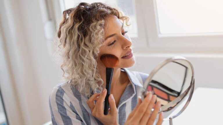 Štiti od UV zračenja, prikriva nepravilnosti: Mineralna šminka odličan je izbor za ljeto