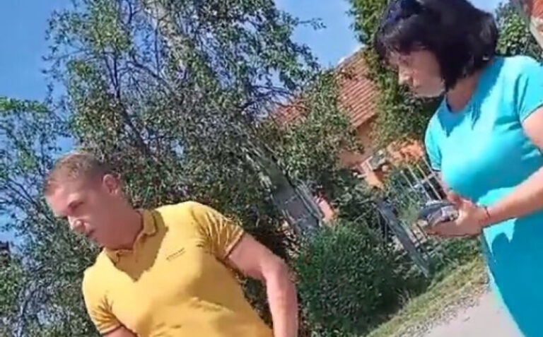 Draško Stanivuković mještanima naselja koje nema vode poručio da se kupa svaki sat