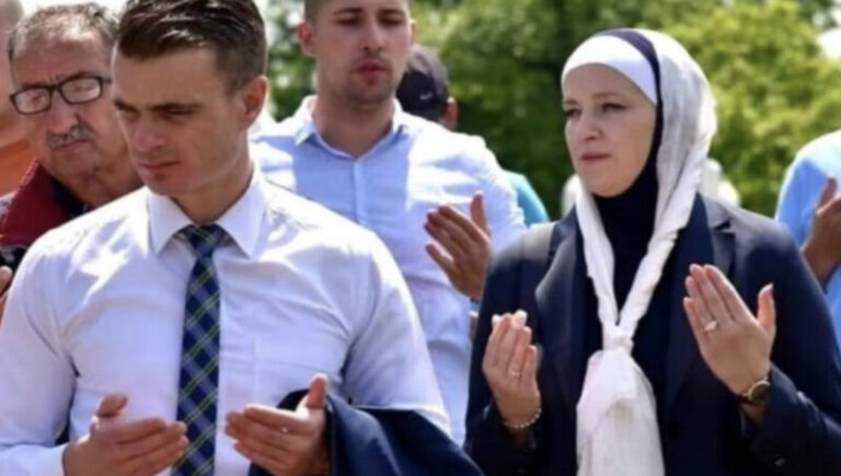 Amra Babić: Bakire, isti dan kad si ti pričao o robotima, ja sam ispratila sina u EU