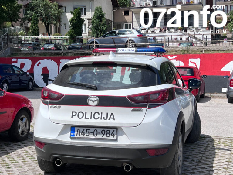 Naoružan i opasan: Zeničanin uhapšen nakon što mu je u kući pronađena automatska puška i municija!