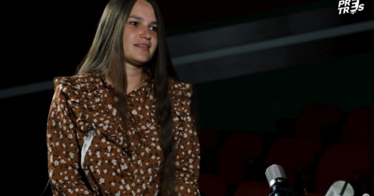 Mlada učiteljica nije dobila posao jer nije uspjela da skupi 50 sigurnih glasova za ministarku