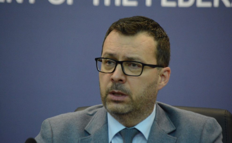 Džindić predlaže da se sa 100 KM subvencioniraju računi za struju određenim kategorijama građana