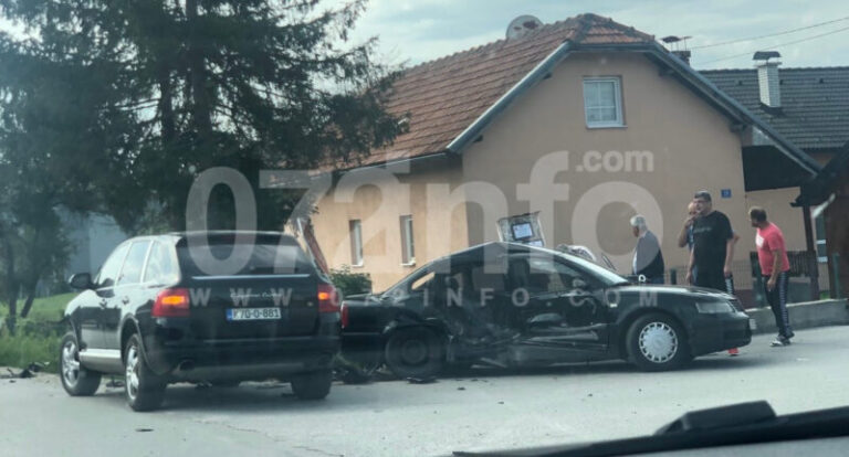 Teška saobraćajna nesreća u BiH, jedan automobil uništen