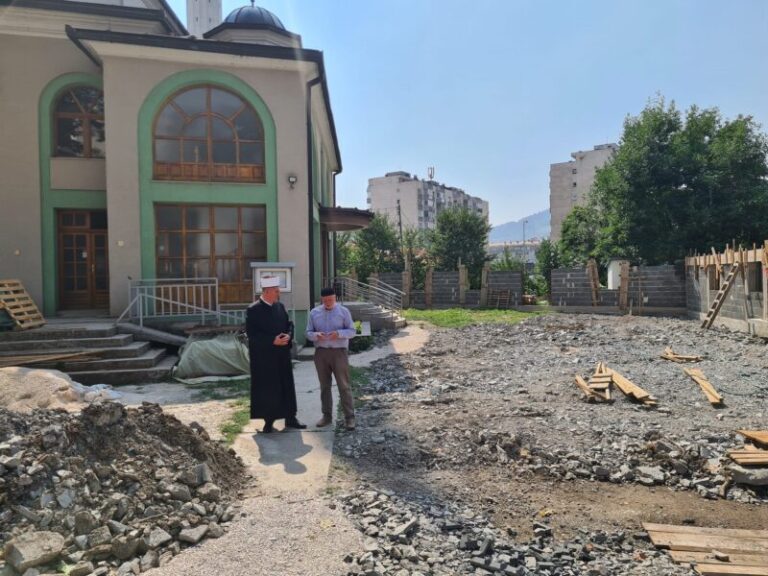 Jakub ef. Salkica obišao radove na uređenju harema džamije u Blatuši