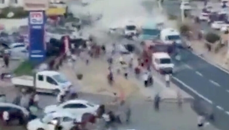 Crni dan u Turskoj: Još jedna užasna nesreća, poginulo 16 osoba (VIDEO)