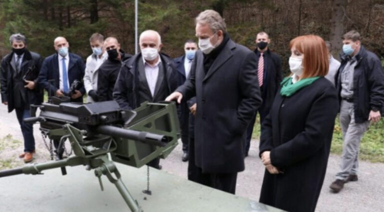 Ratna retorika širi se svijetom, na zlo miriše i u BiH: Bakir je ratoborniji od oca Alije