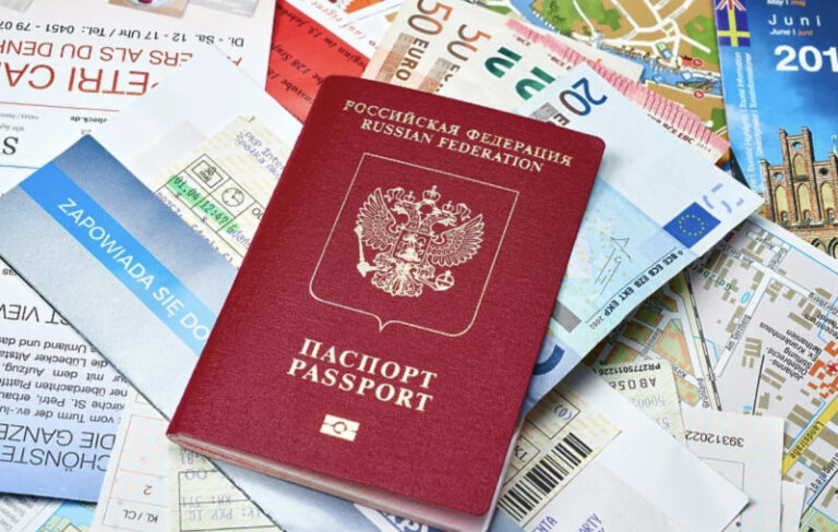 Evropska unija naredne sedmice razmatra ukidanje viznih olakšica za ruske turiste