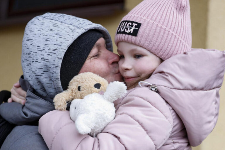 Ukrajinci migriraju i u BiH: Od početka rata u državu ušlo preko 30 hiljada državljana Ukrajine, ali ni Rusi nisu daleko