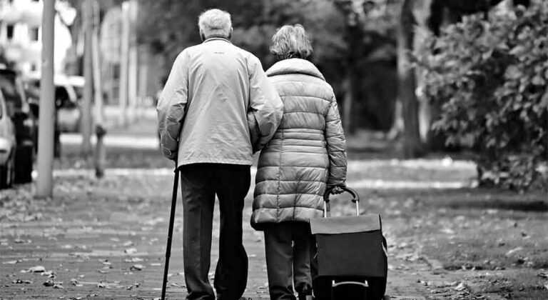 Zašto obično muškarci žive kraće od žena