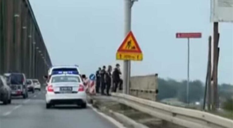 Djevojka skočila s mosta