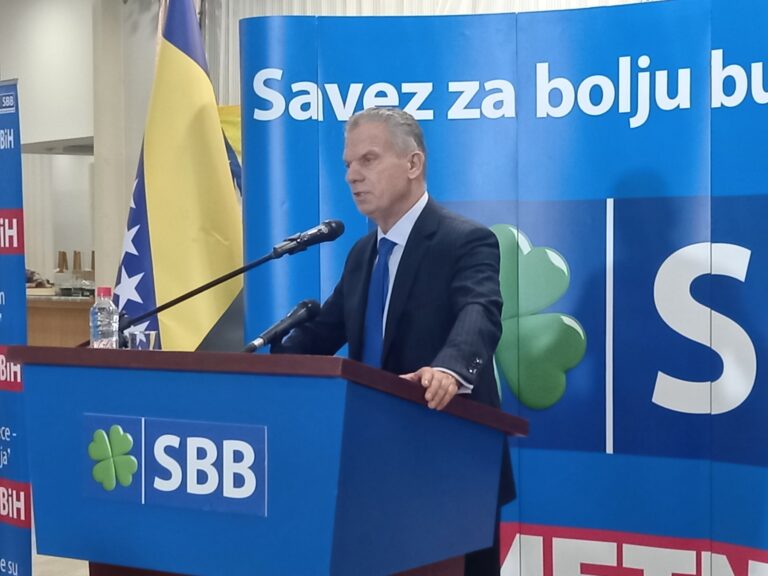 Komšić nema pravo da Bošnjake okreće protiv Vašingtona i ruši naše mostove prema Bajdenovoj administraciji