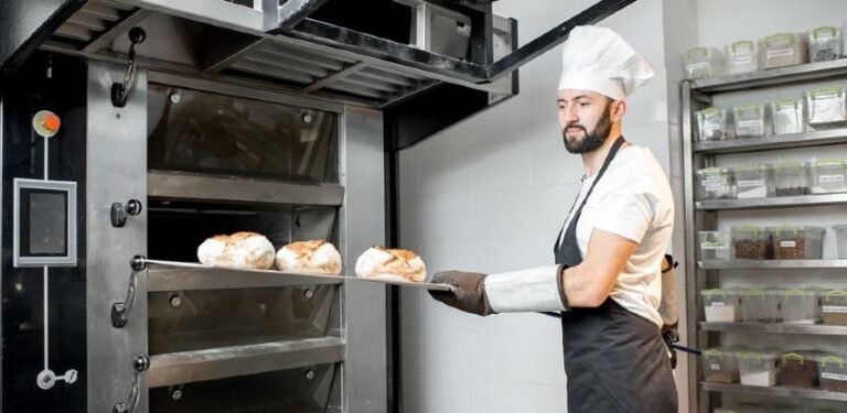 Projekat “Zaradi džeparac”, na obostranu korist đaka, studenata i poslodavaca