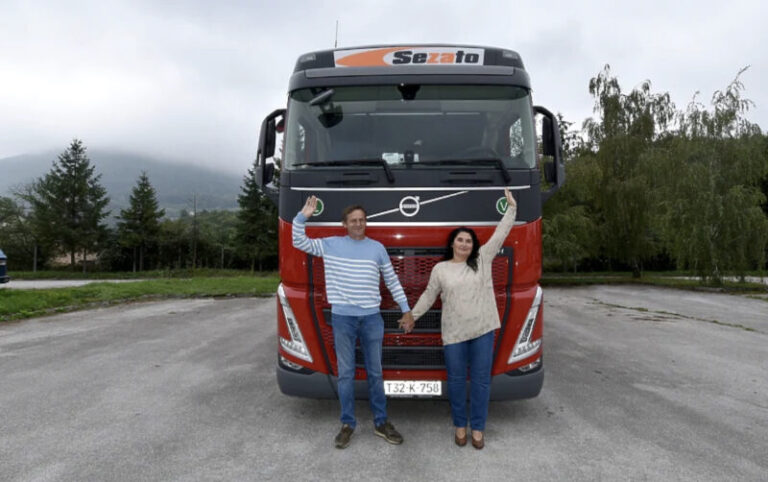 Bračni par iz BiH sa Volvom FH460 obišao Zemlju 30 puta