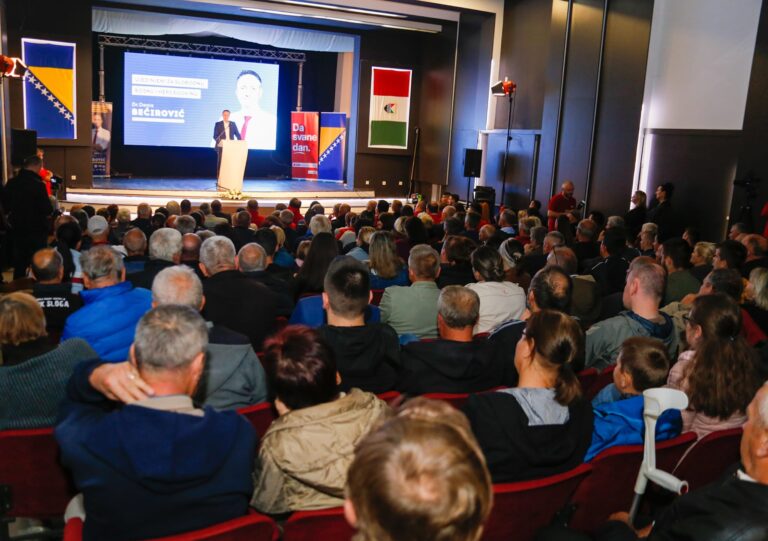 Bećirović u Gornjem Vakufu: Ne postoje rezervne domovine, Bosna i Hercegovina je kuća svih nas