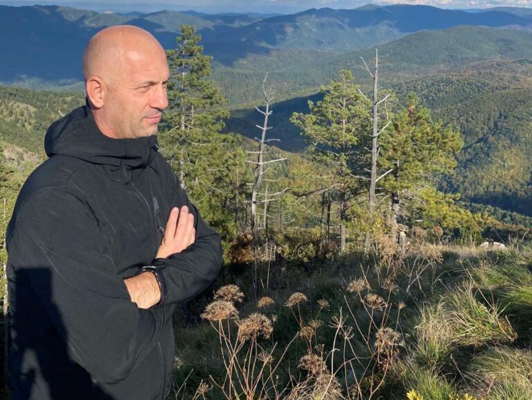 Zeničanin koji je osigurao parking za Crnogorce: Pružimo ruku jedni drugima!