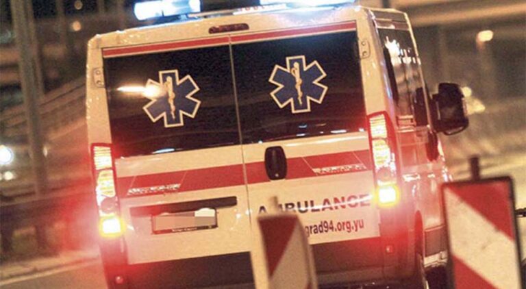 Djevojka umrla majci na rukama dok su čekale da dođe Hitna pomoć