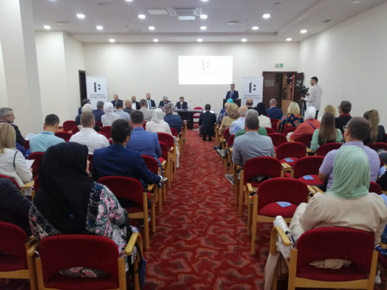 Predstavljen projekat “Pod nebom vedre vjere – Islam i Evropa u iskustvu Bosne”