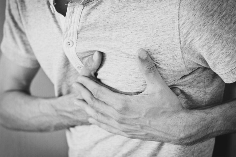 Simptomi koji se javljaju prije srčanog udara, ali ih ljudi ignorišu