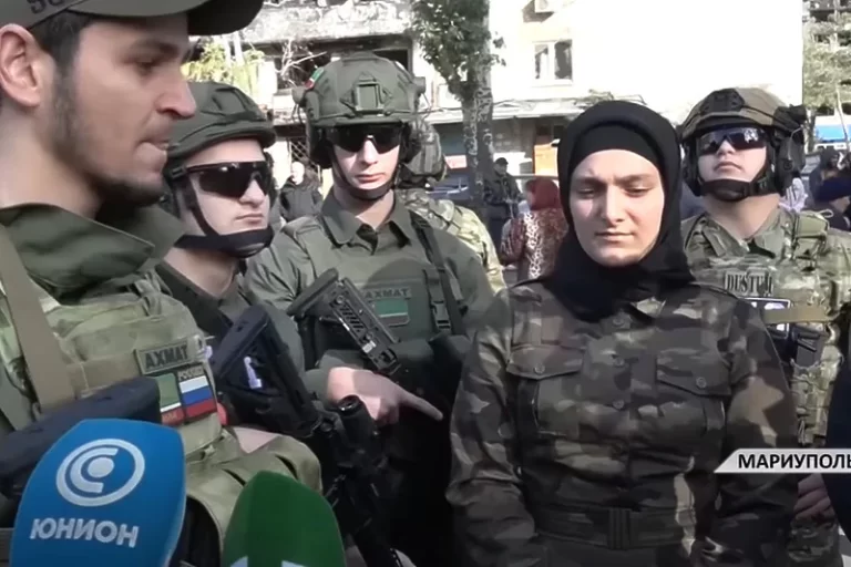 Sinovi Ramzana Kadirova posjetili Donbas, prikazani u punoj ratnoj opremi