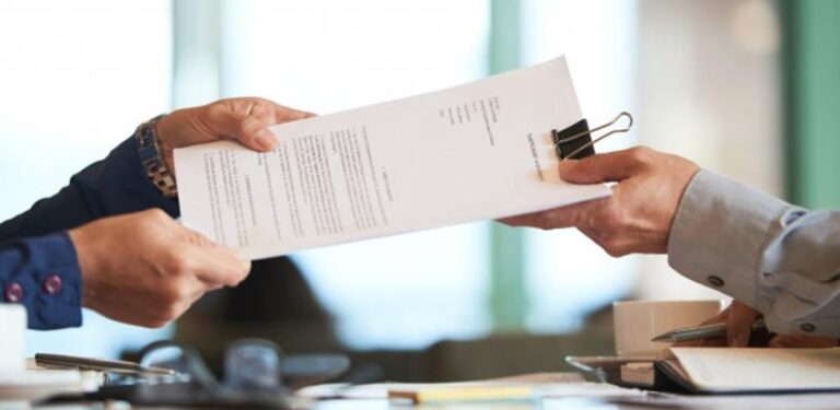 U BiH procedure i papirologija sve koče: Stranci na radnu dozvolu čekaju pola godine