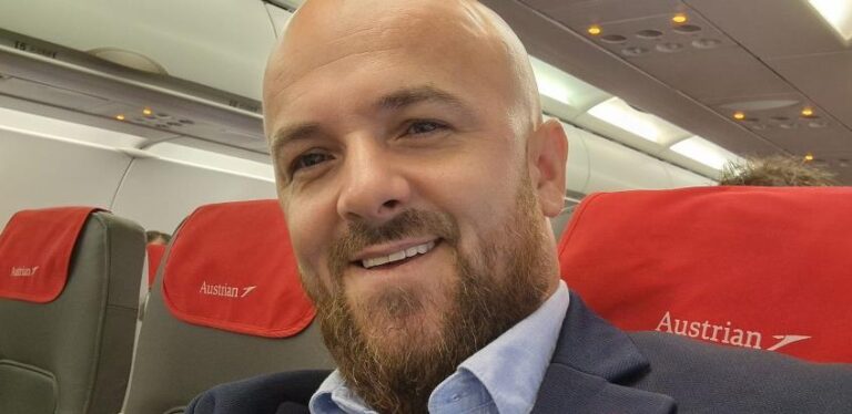 Ferhatović Senadin: Od čistača aviona do višemilionskih poslova